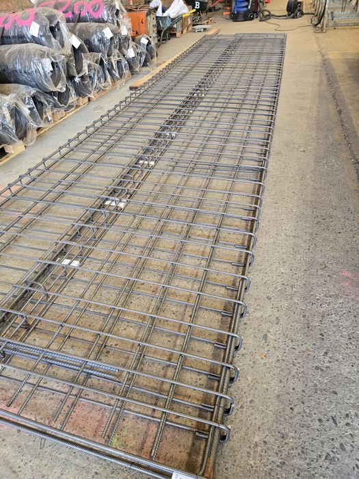 Otel beton fasonat , grinzi , stalpi legati