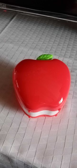 Qalam soladigan idish