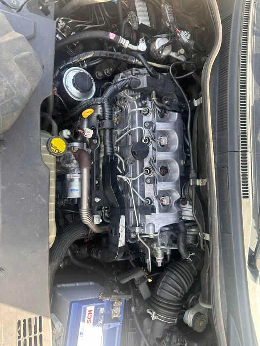 На Части Toyota Corolla Verso 2.2 D-4d 136к.с 2006г