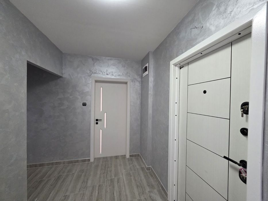 Продава се Тристаен апартамент в София, Люлин 1 - 65 кв.м за 1405 €/кв.м - Снимка #12