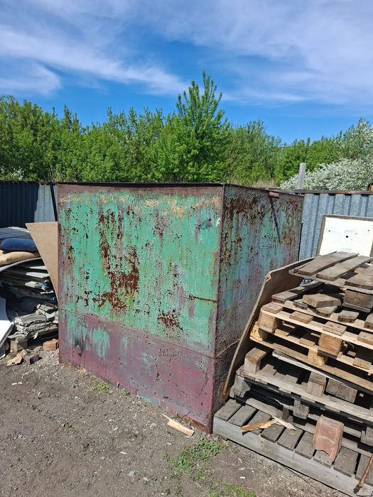 Продам ёмкость для воды (чан)