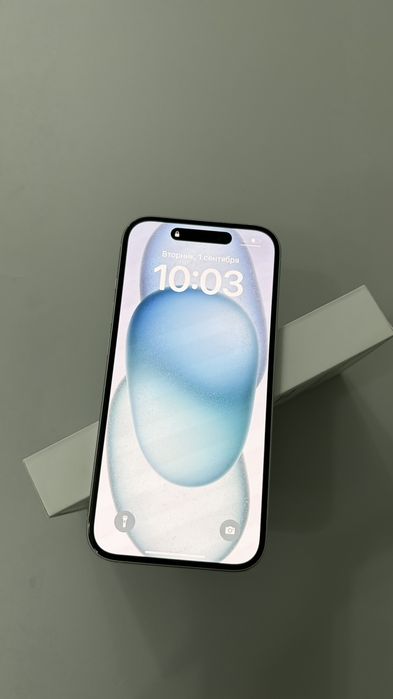 IPhone 15 (128GB) в отличном состоянии
