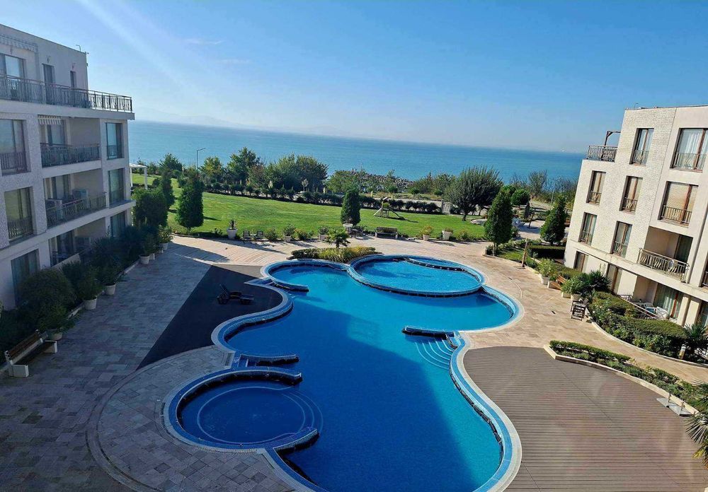 Дава се под наем Двустаен апартамент в Бургас, Сарафово - 65 кв.м за 357 € - Снимка #4