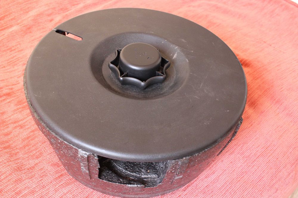 Органайзер - кутия за инструменти за резервна гума на Ауди