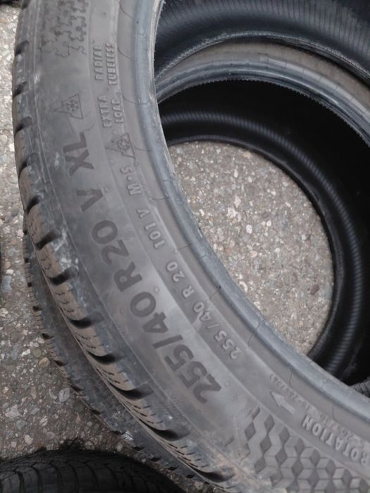 255/40/20" CONTINENTAL 2бр.гуми.Дот2024