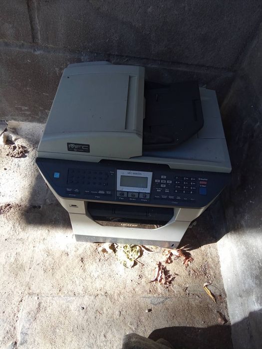 Принтер лазерен Brother mfc 8880dn