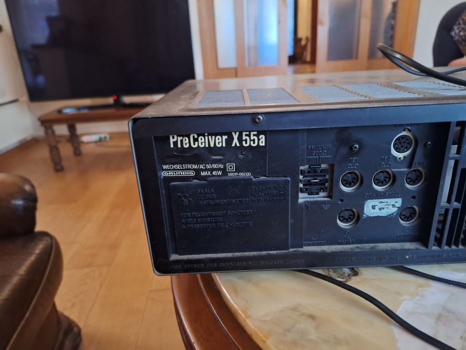 Усилвател  GRUNDIG  и две активни тонколони