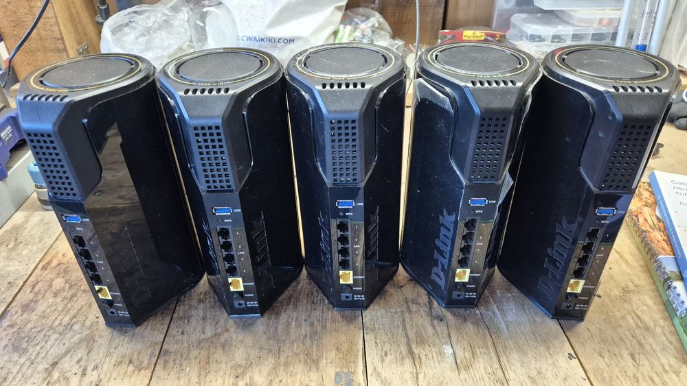 Router wireless D-LINK DIR-868L Gigabit AC1750, 2,4/5 GHz, switch.