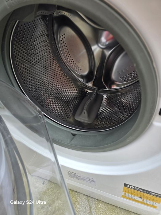 Пералня със сушилня Wirpool за ремонт