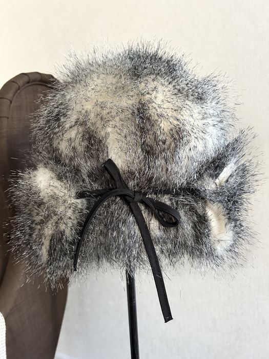 Стильная шапка-ушанка