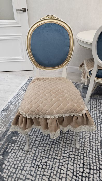 Стулья в гостиную, мебель