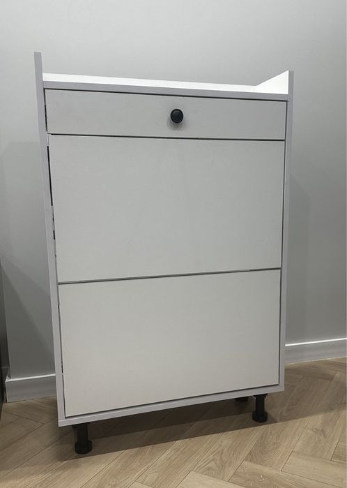 Компактная обувница