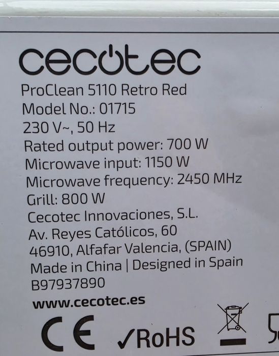 Микровълнова червена Cecotec