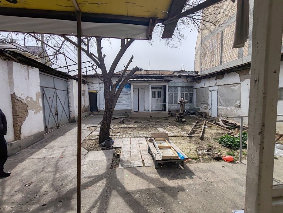 Аренда участка. 4х комнатный на Саламатина. Только семья с загсом