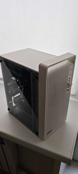 Компьютер игровой, хороший, компактный, не дорого