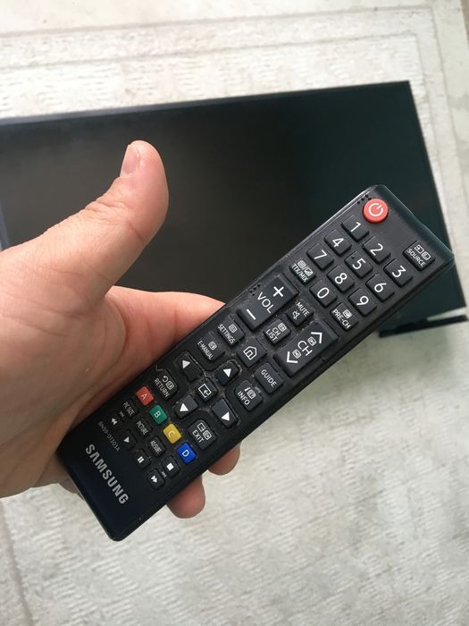 Продается Телевизор Smart Tv Samsung