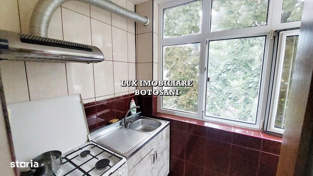 Apartament 2 camere, Donici, etaj 3