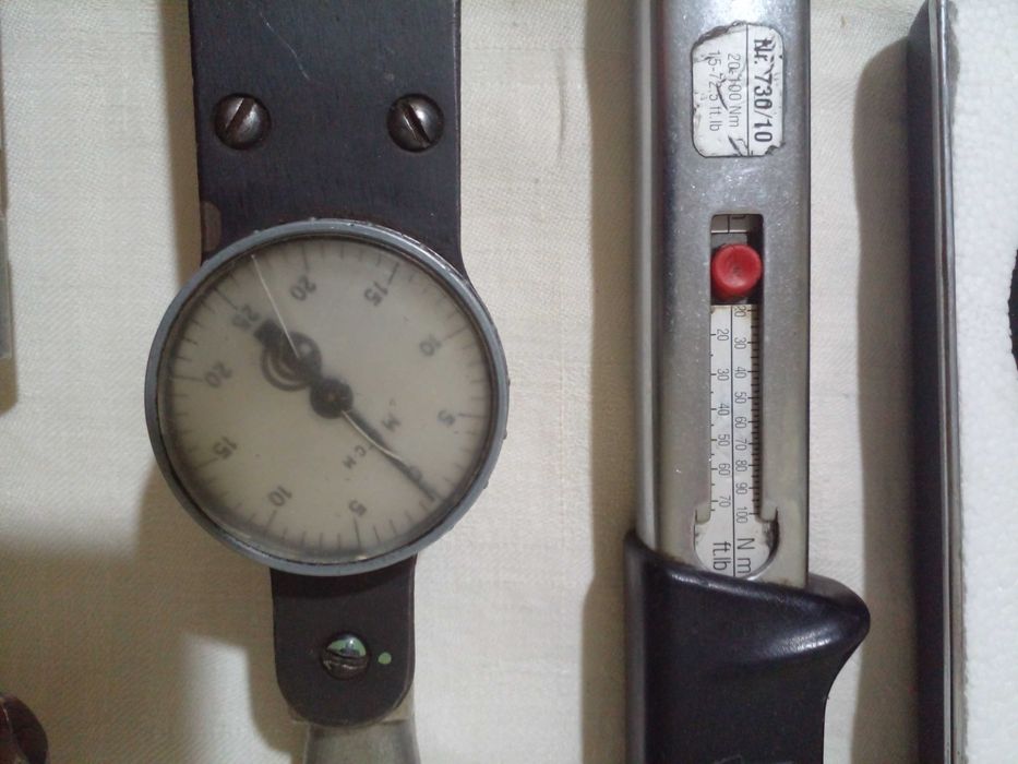 динамометрический ключ микрометр наковальня