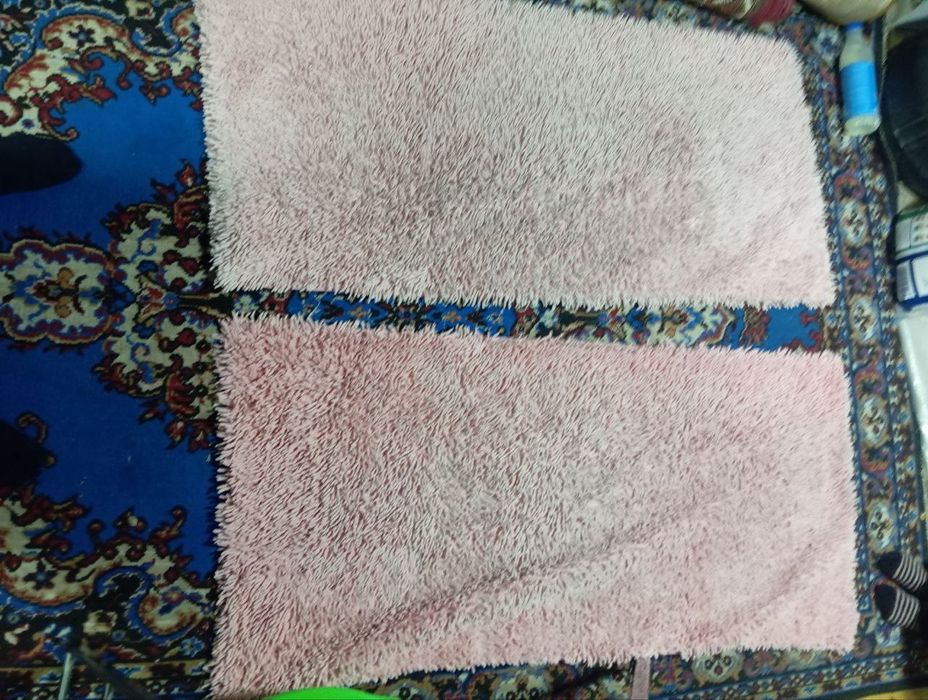 Kovrik gilam sotiladi