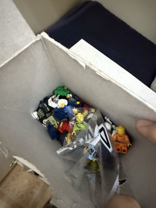 оригинал лего детали на россыпь и фигурки