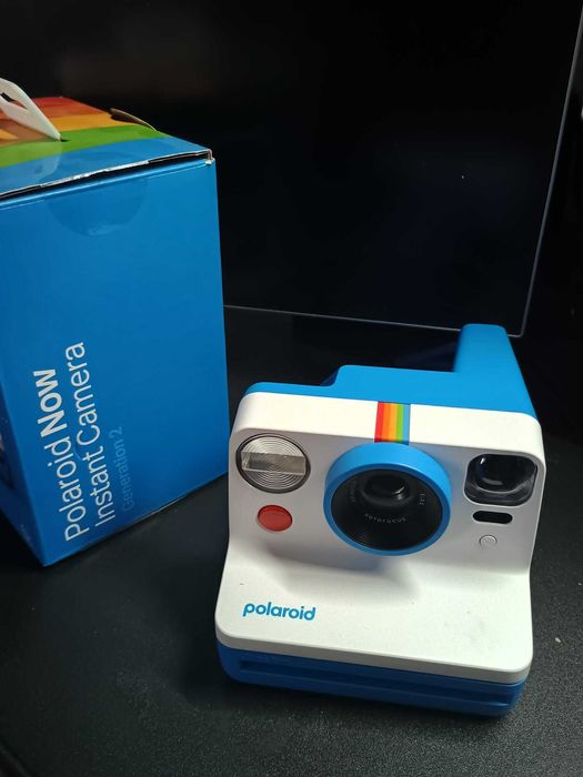 Фотоапарат за моментни снимки Polaroid Now Generation 2, син/бял