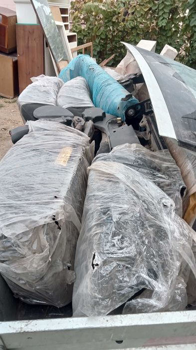 Vând piese auto țara de origine Spania