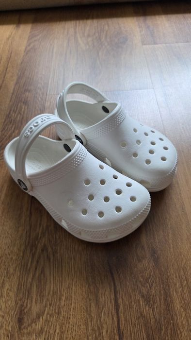 Papuci Crocs  C11