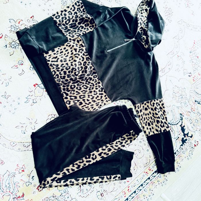 Велюровый костюм 48/50