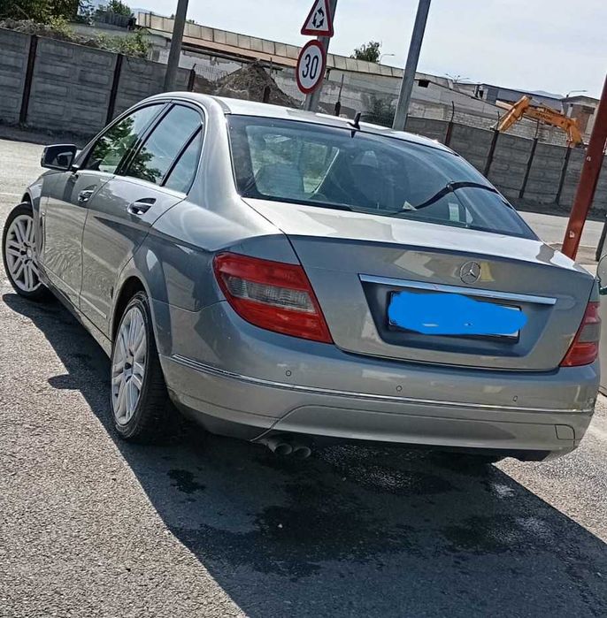 MERCEDES-BENZ C-Class 2010 — imagine 3