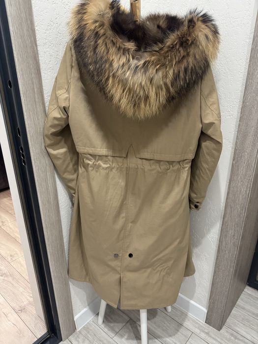 Продам парку в отличном состоянии