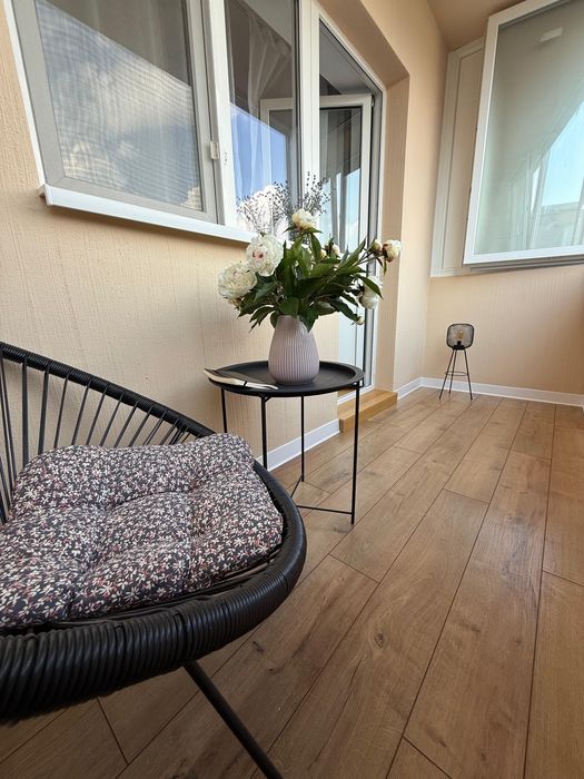 Apartament De Vanzare!