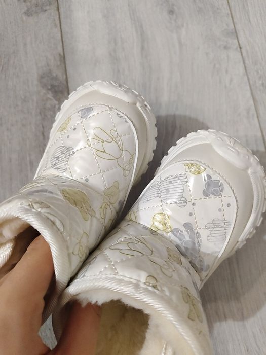 Зимние ботинки детские