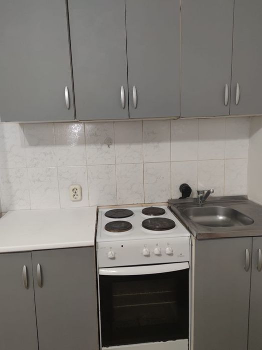 Электр плита продам