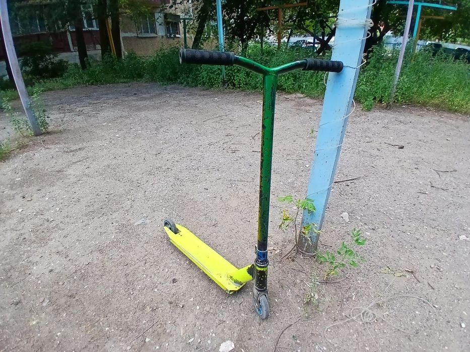 Самокат трюковой кастом