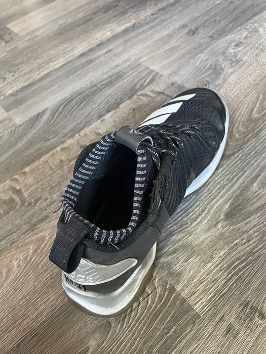 Маратонки Adidas N 40,5