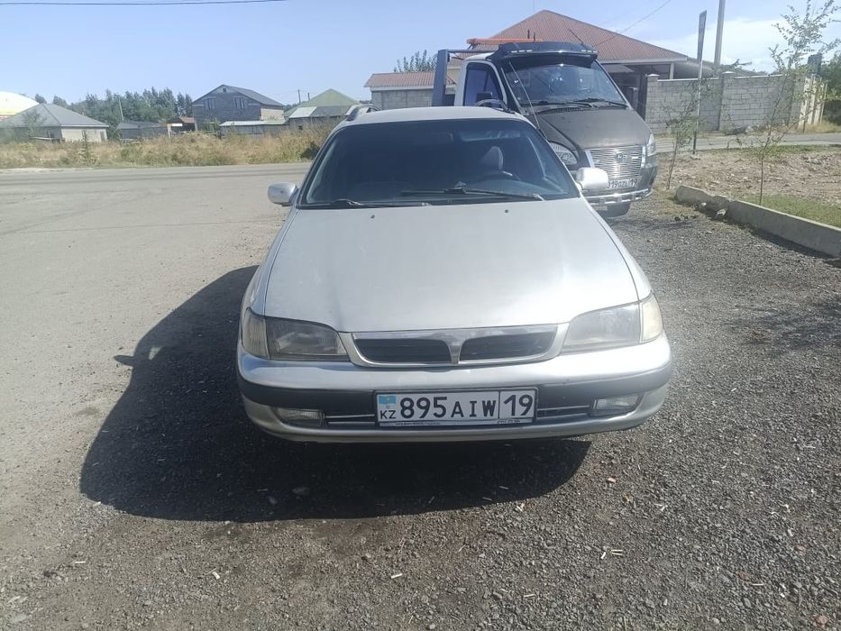 Продам Тойота Карина 1997г1.8