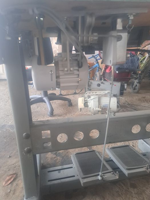 Швейные машинки професиональные