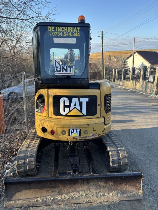 Inchiriez miniexcavator