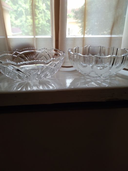 Продам хрустальные вазы