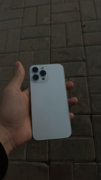 Продам айфон 13 про макс