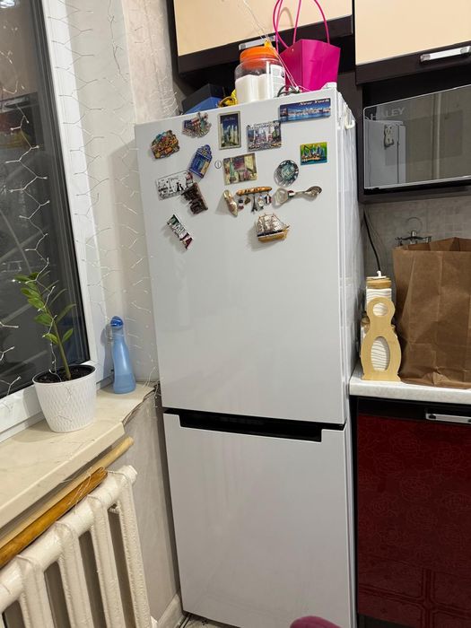 Продам холодильник почти новый!