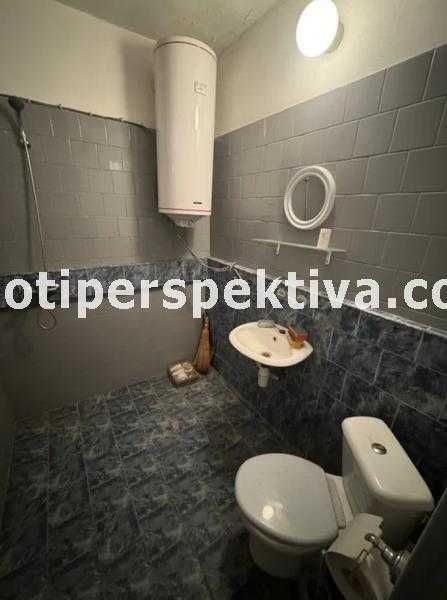 Продава се Двустаен апартамент в Пловдив, Изгрев - 46 кв.м за 1153 €/кв.м - Снимка #4