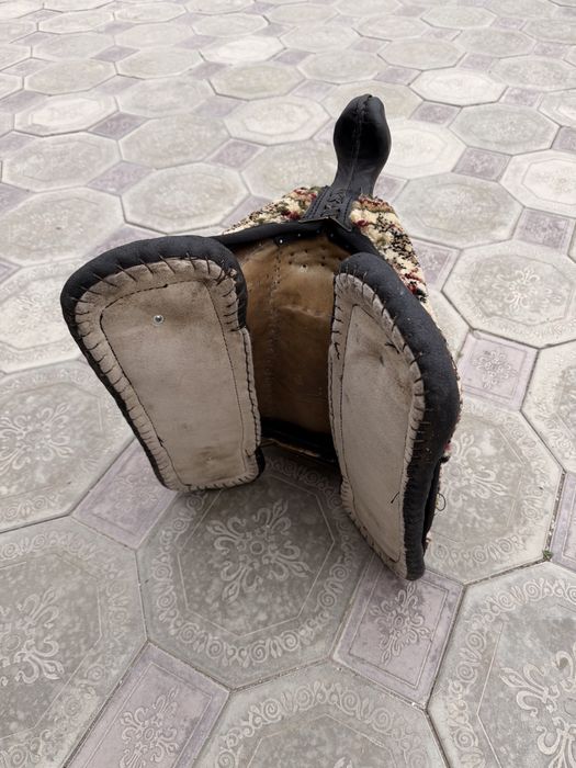 Седло , Ертоқым