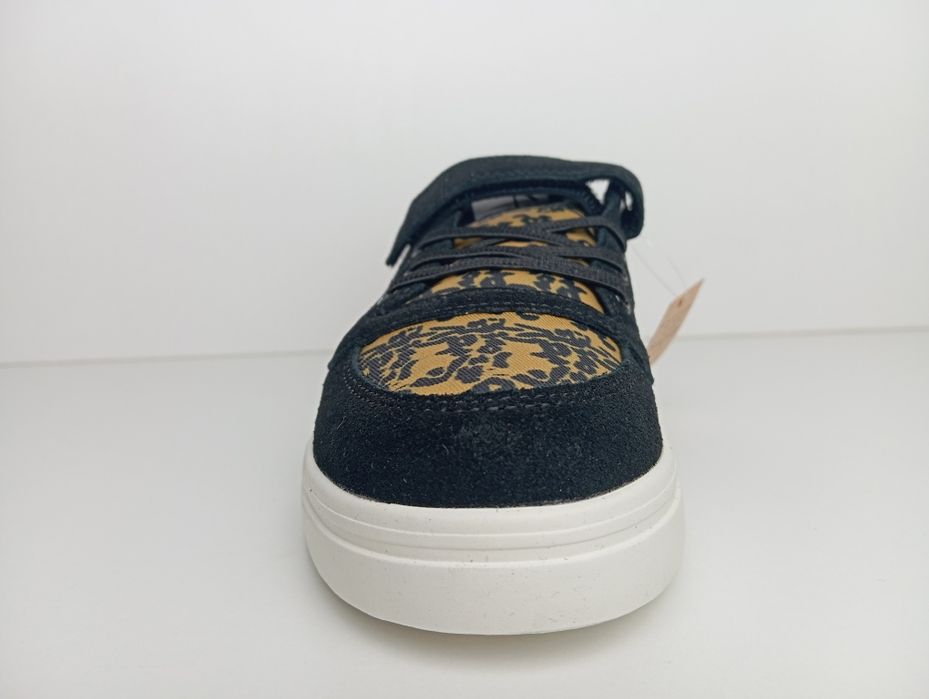 Детски кожени кецове марка Hummel 36