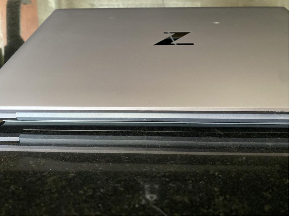 HP ZBook Firefly 15,6” , 32GB, 1TB SSD, Intel Core i7 10610u