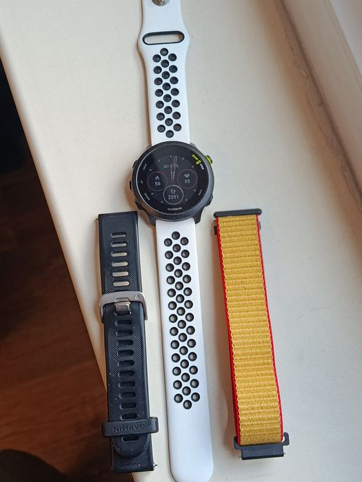 Часы Garmin 55..