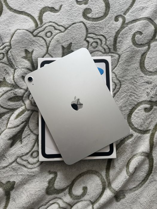 IPad A16 2025 года