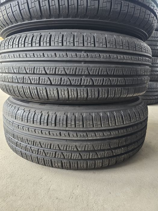 4 Броя 215/65/17 Pirelli 2x8,5mm 2x7,8mm 23dot