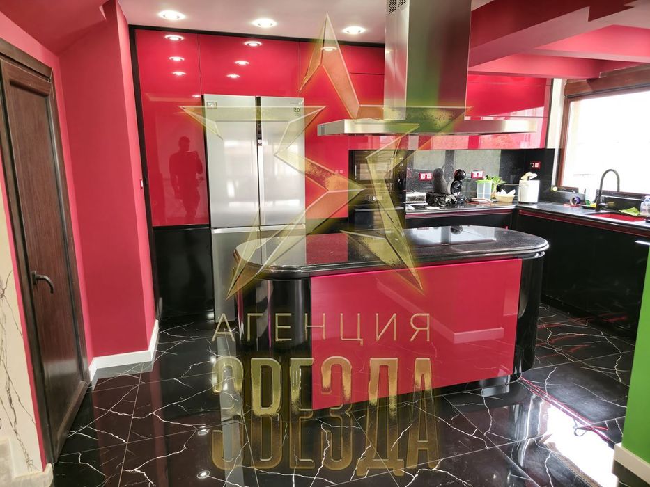 Продава се Многостаен апартамент в Пловдив, Каменица 1 - 242 кв.м за 1633 €/кв.м - Снимка #1