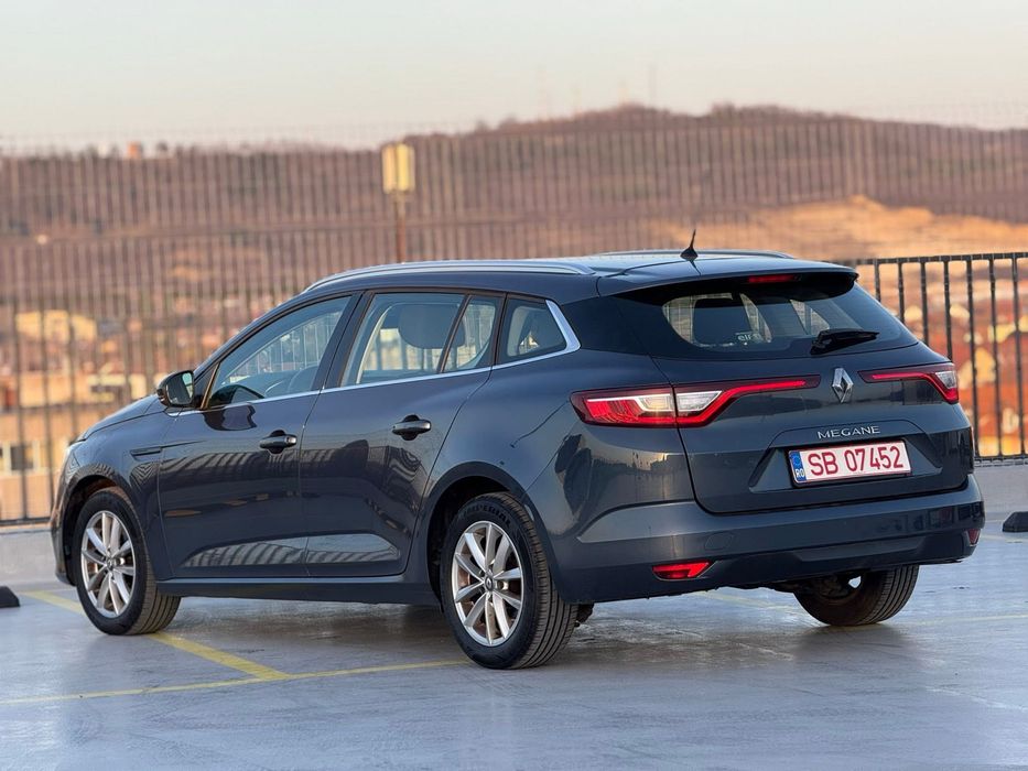 RENAULT Megane 2018 — imagine 8